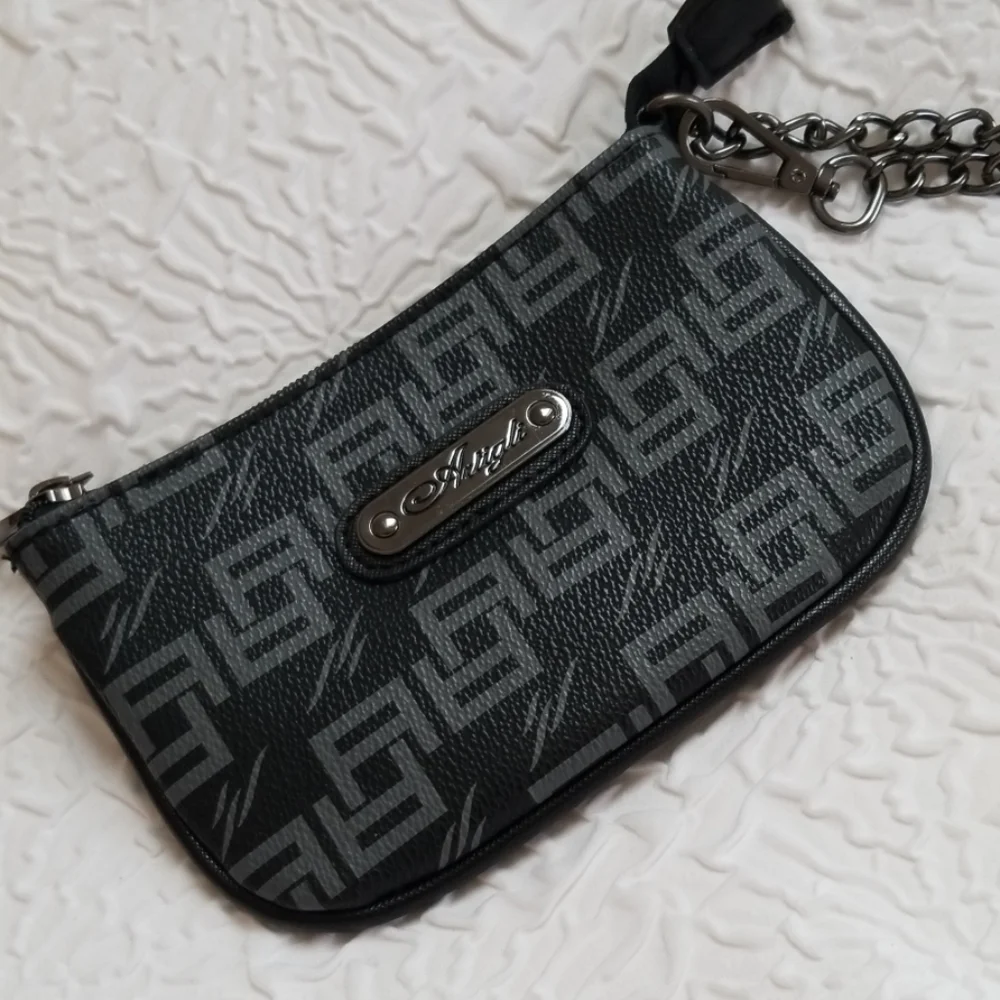 Artigli black gray Wristlet with chain